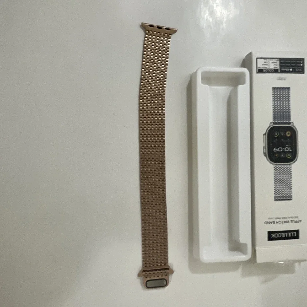 LULULOOK Magnetic Stainless Steel For Apple Watch 42mm‎ Rose Gold New Open Box.